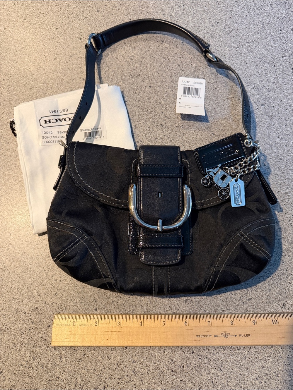 COACH VINTAGE SOHO SIGNATURE Black Shoulder Bag with Silver-Tone Hardware